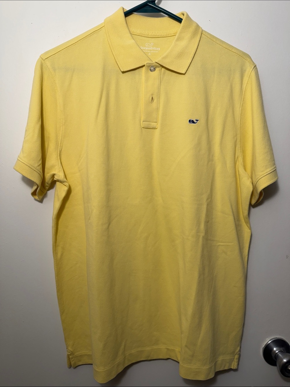 Vineyard Vines Men’s Pale Yellow Polo with Whale Logo